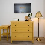 Apartman Mucha - With Free Weekend Parking *