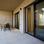 Apartman Mucha - With Free Weekend Parking Prága