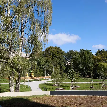 Mucha - With Free Weekend Parking * Praga