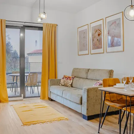 Apartman Mucha - With Free Weekend Parking Prága