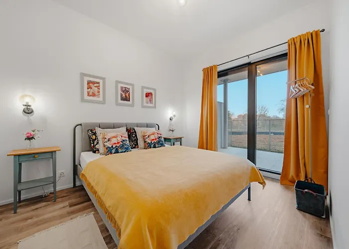 Mucha - With Free Weekend Parking * Prága